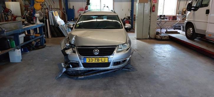 Volkswagen Passat 2.0 FSI 2008 Grijs 2e eigenaar, Auto's, Volkswagen, Particulier, Passat, ABS, Airbags, Airconditioning, Alarm