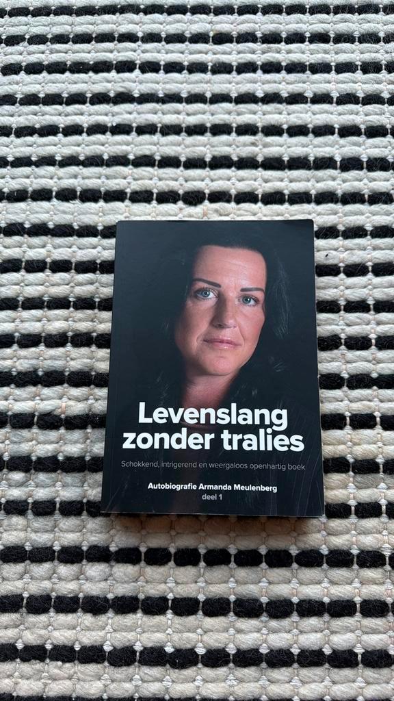 Armanda Meulenberg - 1, Boeken, Overige Boeken, Zo goed als nieuw, Ophalen of Verzenden