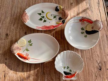 4 vintage Cre Art schalen - zeldzaam beschikbaar voor biedingen