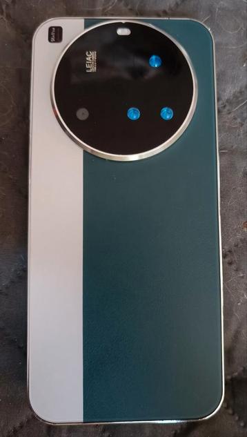 Nieuwe mobiele telefoons  beschikbaar voor biedingen