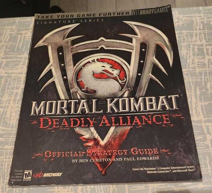 Mortal Kombat Deadly Alliance Strategy Guide 978-0744001730, Spelcomputers en Games, Games | Nintendo GameCube, Gebruikt, Vechten