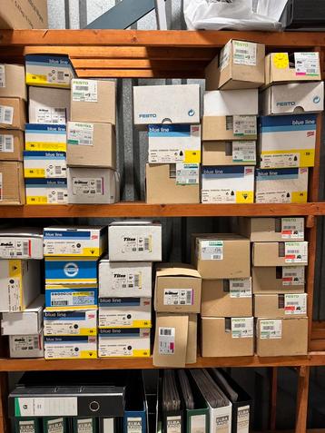 Partij schuurpapier voor Festool machines beschikbaar voor biedingen