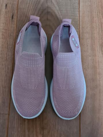 Comfortabele vrije tijds sportschoenen beschikbaar voor biedingen