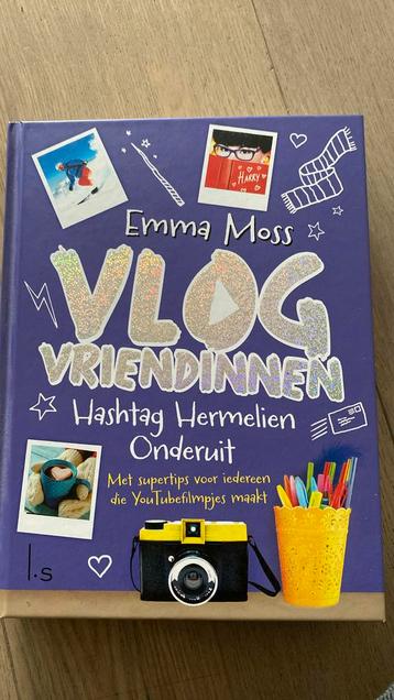 Emma Moss - Hashtag Hermelien Onderuit beschikbaar voor biedingen