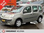 RENAULT Kangoo FAMILY 1.6 Expression trekhaak rijklaarprijs, Auto's, Renault, 13 km/l, 12 maanden, Gebruikt, Zwart