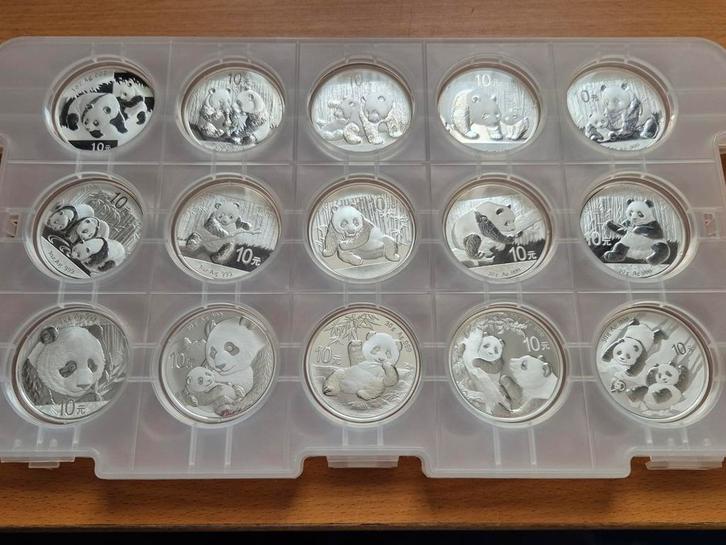 Zilver investering: 15 x 1 oz Chinese Silver Panda 2008-2022, Postzegels en Munten, Edelmetalen en Baren, Zilver, Ophalen of Verzenden