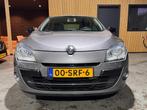 Renault Mégane 1.4 TCe Bose Pano|Navi|Airco|Cruise|NW APK|N, Voorwielaandrijving, Euro 5, Gebruikt, 4 cilinders