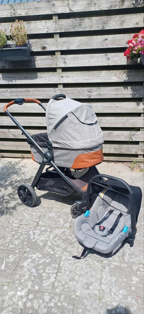 X- Adventure Xline Chardonnay Grey., Kinderen en Baby's, Kinderwagens en Combinaties, Gebruikt, Combiwagen, Overige merken, Met autostoeltje