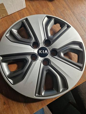 Set kia wieldoppen 16 inch beschikbaar voor biedingen