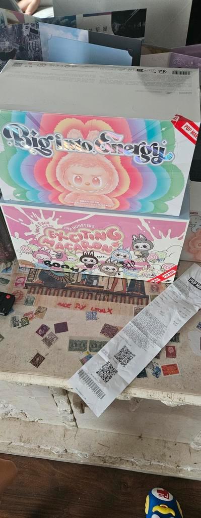 Labubu big into energy sealed! Met bon origineel!, Verzamelen, Poppetjes en Figuurtjes, Zo goed als nieuw, Ophalen of Verzenden
