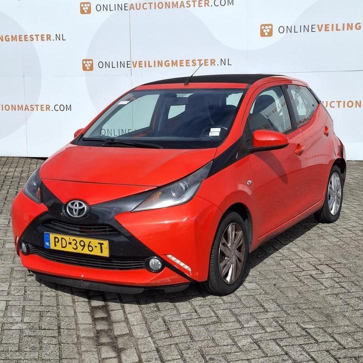 Personenauto Toyota, Aygo 1.0 VVT-i x-wave, oranje bouwjaar, Auto's, Toyota, Bedrijf, Aygo, ABS, Achteruitrijcamera, Airbags, Airconditioning