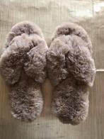 Fur flip flop sloffen LEMON beige Nieuw mt 41/42, Kleding | Dames, Nieuw, Pantoffels of Sloffen, Beige, Ophalen of Verzenden