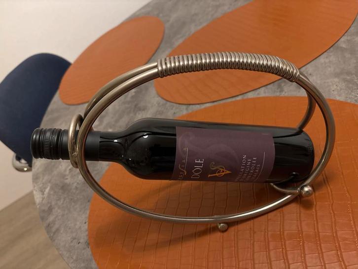 Stijlvolle Wijnfles Houder, Huis en Inrichting, Woonaccessoires | Wijnrekken, Zo goed als nieuw, Minder dan 50 cm, Metaal, Minder dan 5 flessen