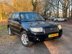 Subaru Forester 2.0 116KW AWD 2005 Zwart, Auto's, Subaru, 1994 cc, Stof, Zwart, 4 cilinders
