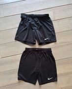 2 zwarte korte sportbroekjes Nike dri fit maat S en M., Ophalen of Verzenden, Zo goed als nieuw, Sport- of Zwemkleding