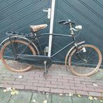 Antieke fiets met wielen van hout, Fietsen en Brommers, Ophalen