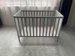 Ikea Sundvik babybed 60x120 incl Matras & beschermer, Ophalen of Verzenden, Zo goed als nieuw