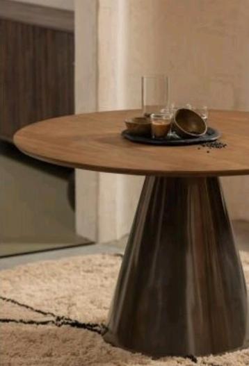 Woood Maggie eettafel mangohout en metaal  beschikbaar voor biedingen