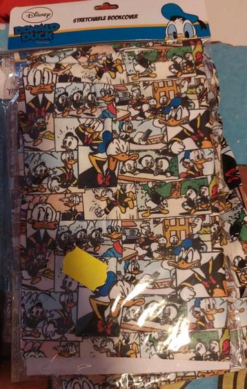 4 Rekbare Donald Duck Boekenkaften, Nieuw in verpakking beschikbaar voor biedingen