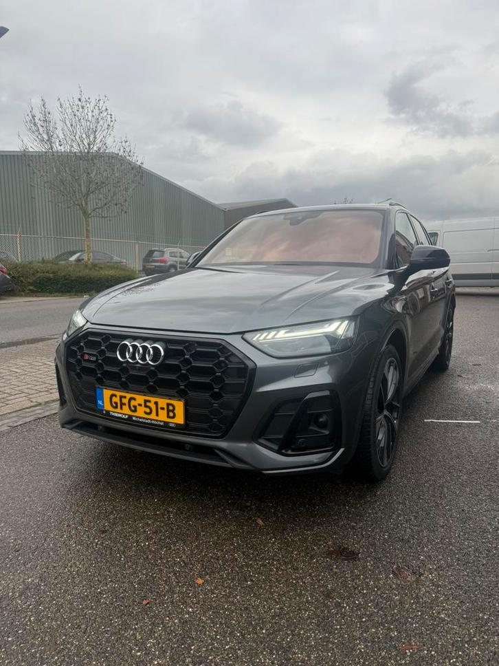 Audi Q5 SQ5 TDI 341pk Quattro Grijs Facelift Pano Matrix 360, Auto's, Audi, Particulier, Q5, 360° camera, 4x4, Aangepast voor mindervaliden