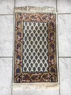 pers oosters tapijt kleed handgeknoopt L75xB40 met franje, Minder dan 50 cm, 50 tot 100 cm, Crème, Ophalen of Verzenden