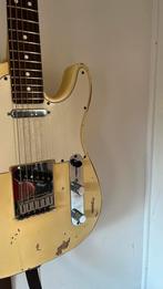 Gitarist gezocht, Contacten en Berichten