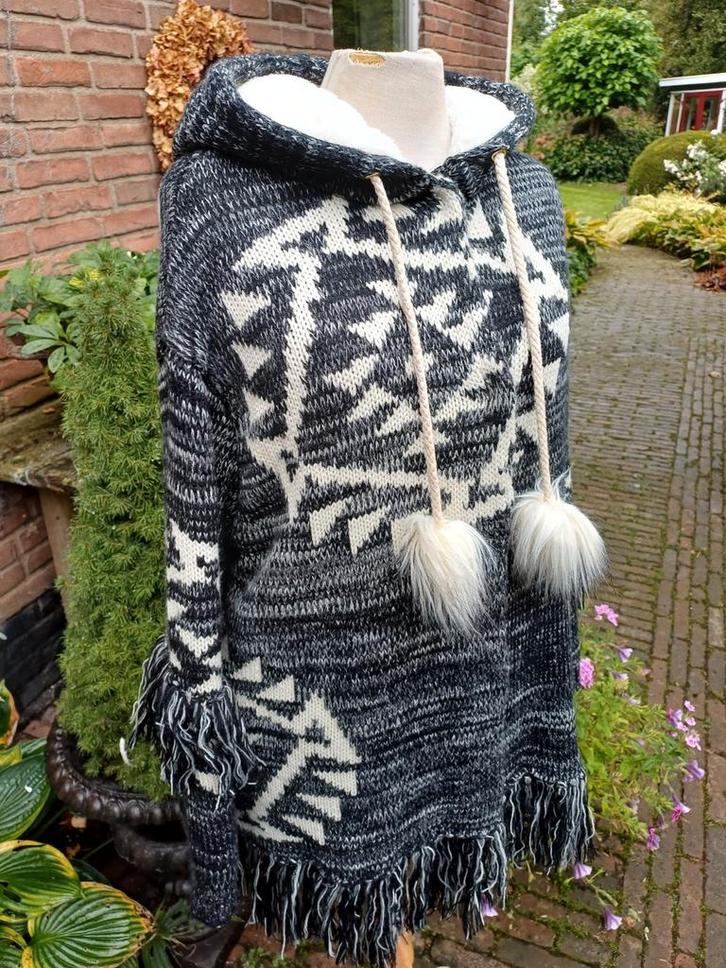 Goldbergh 50% wollen Noors S M L  Franje poncho trui, Kleding | Dames, Truien en Vesten, Zo goed als nieuw, Maat 36 (S), Grijs
