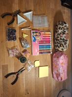 Stiften, kralen en knutselspullen, Ophalen, Zo goed als nieuw, Knutselwerk