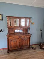 Antiek dressoir met glazen kast, Ophalen