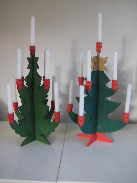 Zweedse houten kerstboomkandelaar jaren '50 groen/rood Vint, Diversen, Kerst, Gebruikt, Ophalen of Verzenden