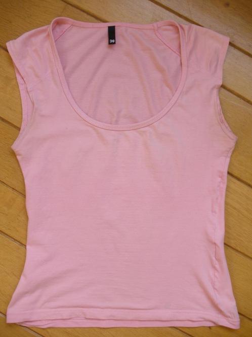 H&M DIVIDED t- shirt licht roze maat 38, Kleding | Dames, T-shirts, Zo goed als nieuw, Maat 38/40 (M), Roze, Korte mouw, Ophalen of Verzenden