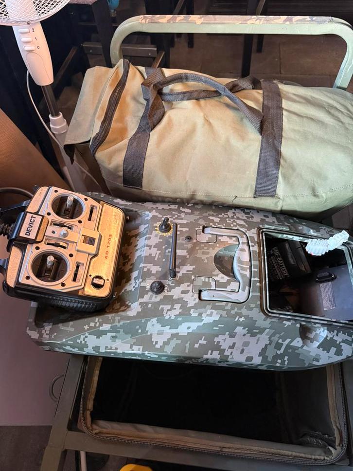 voerboten, Watersport en Boten, Hengelsport | Karpervissen, Gebruikt, Overige typen, Ophalen