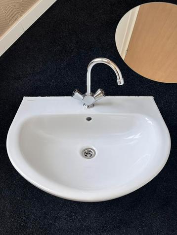 Geberit Renova wastafel inclusief Grohe kraan beschikbaar voor biedingen