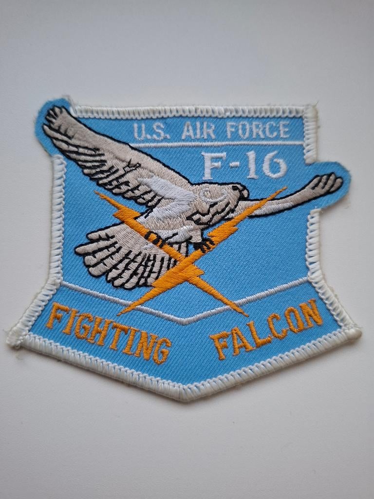 USAF F-16 Fighting Falcon patch, Ophalen of Verzenden, Zo goed als nieuw, Patch, Badge of Embleem