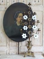 Hoge Franse kandelaar met opaline bloemen, Ophalen of Verzenden