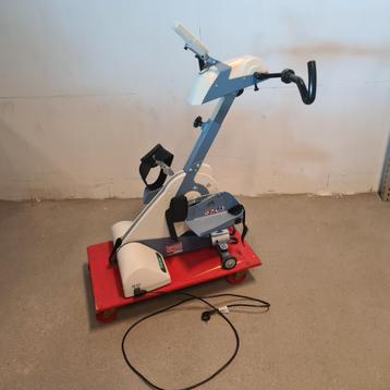 Thera trainer / arm en beentrainer beschikbaar voor biedingen