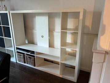 IKEA Tv Meubel - Gratis beschikbaar voor biedingen