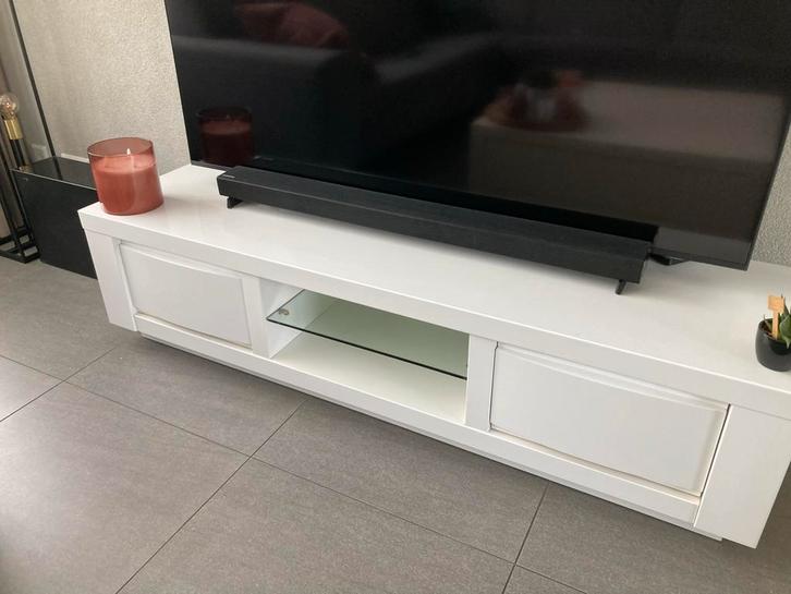 Stijlvol Stereomeubel met Glazen Plank, Huis en Inrichting, Kasten | Televisiemeubels, Zo goed als nieuw, Minder dan 100 cm, 100 tot 150 cm