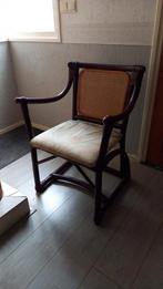 Leuk stoeltje  4 stuks  ,zithoogte 46 cm ., Ophalen