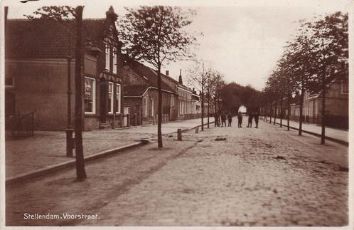 AY152 Stellendam Voorstraat 1929, Verzamelen, Ansichtkaarten | Nederland, Gelopen, Zuid-Holland, 1920 tot 1940, Verzenden