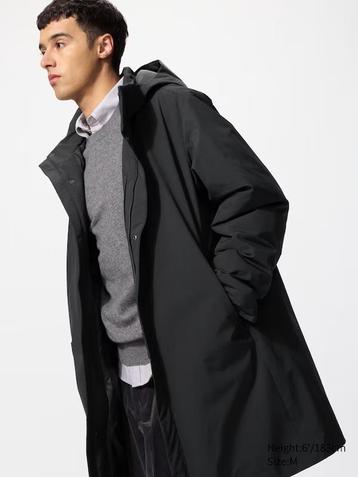 Uniqlo Hybrid Down Jas Zwart Maat M beschikbaar voor biedingen