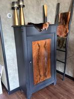 Antieke kast 134 x82x 40diep, Antiek en Kunst, Antiek | Meubels | Kasten, Ophalen