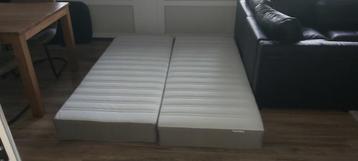 matras 160x200 uit 2 delen beschikbaar voor biedingen