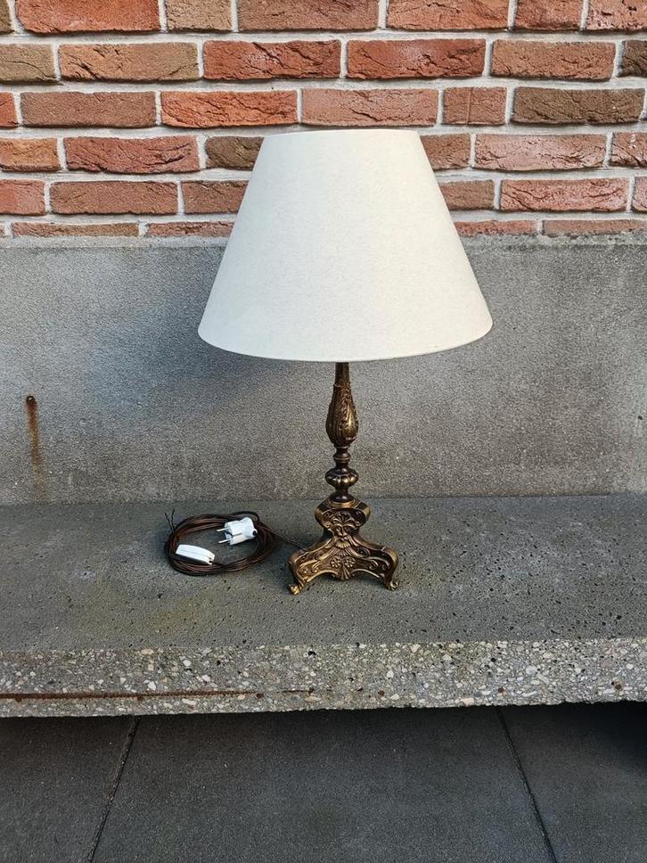 Prachtige antieke bronzen tafellamp met kap., Antiek en Kunst, Antiek | Lampen, Ophalen of Verzenden
