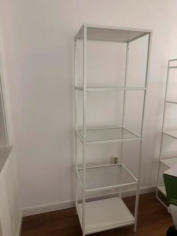 Ikea stellingkast wit en glas