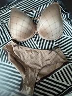 Prachtige BH en broekje, goedkoop verzenden!, Ophalen of Verzenden, Beige, Setje