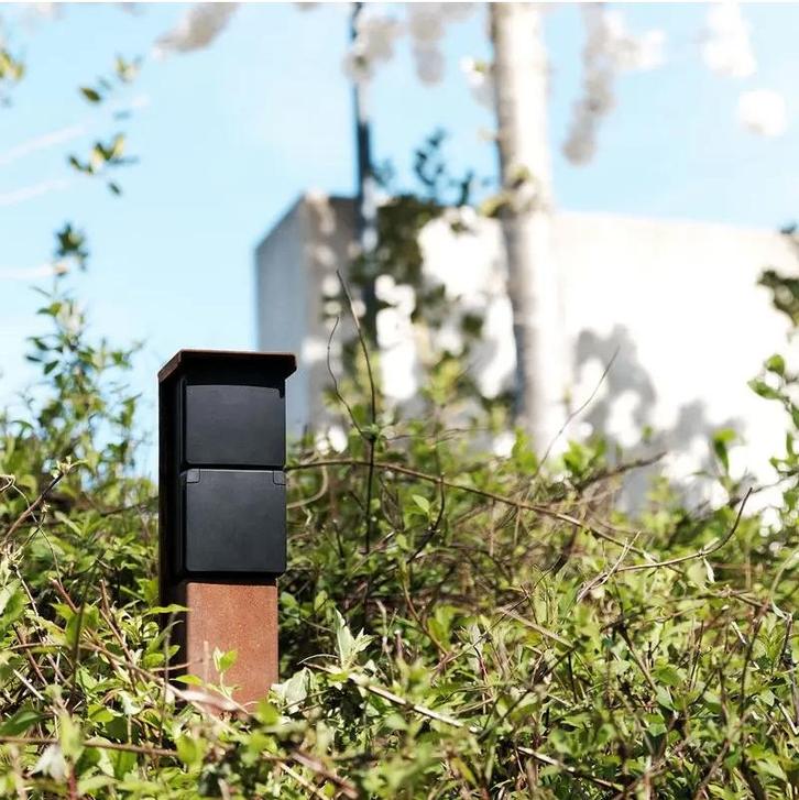 Glampère pro Dubbel stopcontact 2 wartel Cortenstaal NL6522C, Doe-het-zelf en Verbouw, Elektra en Kabels, Nieuw, Stopcontact, Ophalen of Verzenden