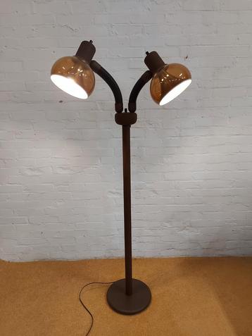 Vintage staande mushroom lamp vloerlamp plexiglas kap
