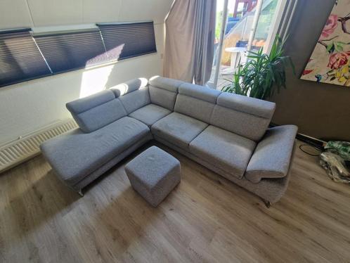 Montel bank, Huis en Inrichting, Banken | Bankstellen, Zo goed als nieuw, Hoekbank, Driepersoons, 200 tot 250 cm, 125 tot 150 cm