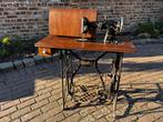 Oude pfaff naaimachine, Antiek en Kunst, Antiek | Naaimachines, Ophalen of Verzenden